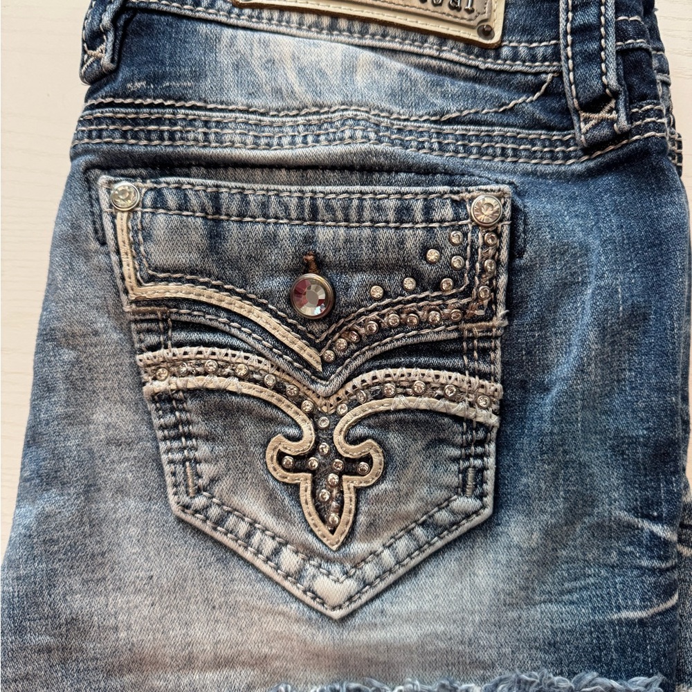 Size 30 rock revival shorts